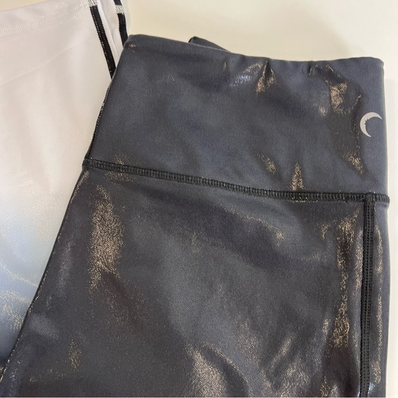 NWOT ZYIA Active Ombre Light n Tight
High Rise 7/8 leggings - Picture 6 of 8